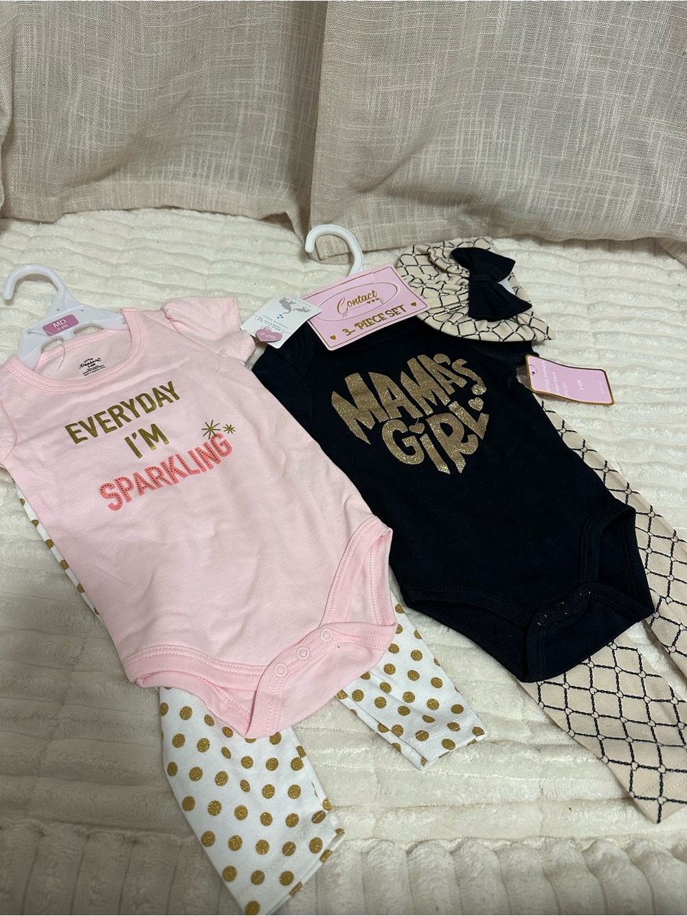 Baby Bundle Bodysuit with Bottoms
